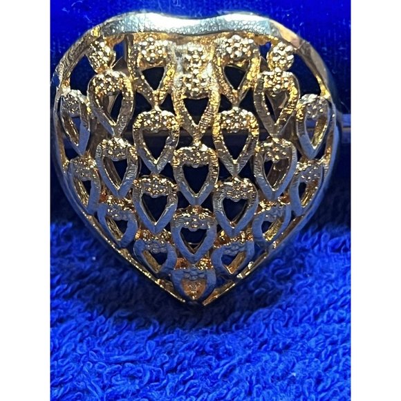 1980s Celebrity-Signed Gold Tone Heart Shaped Scarf Clip - Vintage Elegance - Picture 5 of 5